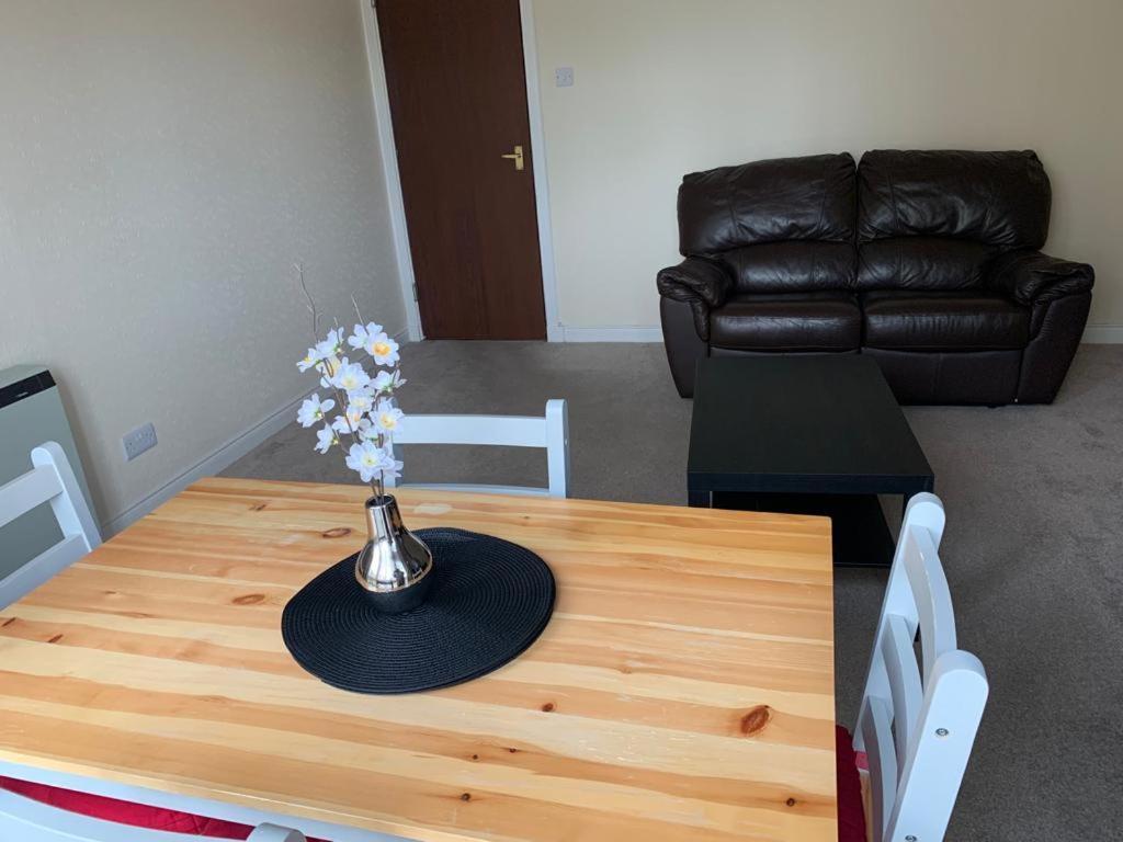 2 Bedroom Central Apartment Edinburgh Bagian luar foto